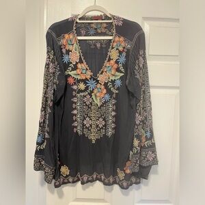 Johnny Was tunic. Gray with embroidered embellishment.